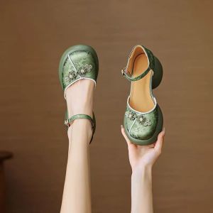 Fashionable and Easy To Match with Soft-soled Retro Sandals for Women Wearing Net Red Baotou Block Heel Thick-soled Casual Sandals for Women