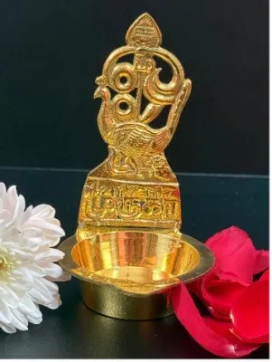TRADITIONAL BRASS PEACOCK VILAKKU DECORATIVE POOJA OIL LAMP