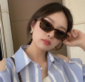Slim Super Cool Sunglasses, European And American Retro Narrow Frame Korean Fashion Cat Eye Glasses太阳镜. 