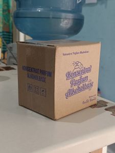 Konsentrat Bahan Parfum Pakaian Laundry Loundry Alkohol Base Hasil Jadi 10 Liter Wangi Premium