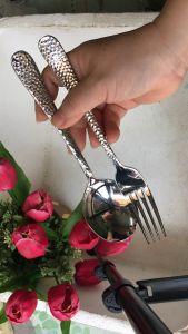 Bộ muỗng nĩa / dao nĩa inox 304 da trắng sang trọng cao cấp không phai màu theo thời gian xuất khẩu USA