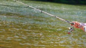 Sougayilang Telescopic Rod Spinning Reel Set High Carbon Sensitive Metal Wheel Seat Smooth Operation Portable Fishing Equipment