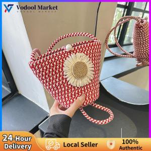 【Vodool】 Women Girls Woven Straw Single Shoulder Crossbody Bag Flower Decor Crossbody Bag for Work Travel