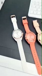 Jam tangan wanita Fossil Rubber karet Tanggal aktif Dan detik bawah Free box dan baterai cadangan