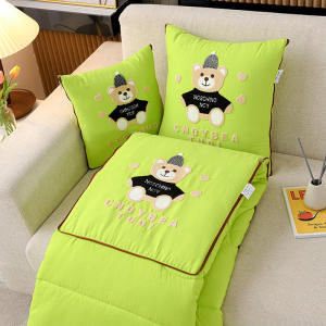 【สต๊อกพร้อม】หมอนผ้าห่มแบบ 2 ใน 1 ผ้าห่มรถยนต์อเนกประสงค์ใหม่หมอนสำนักงานหมอนงีบผ้าห่ม