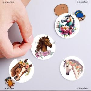 [COD] xiangshun 500ชิ้น ม้วนสติกเกอร์ปิดผนึกลายการ์ตูนดอกไม้ม้าสัตว์สติกเกอร์พีวีซีแบบทำมือสำหรับตกแต่งสติกเกอร์รางวัลสติกเกอร์คาวาอิ