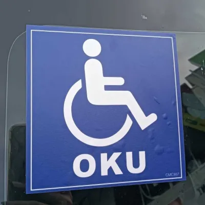 CMC908/957 OKU On Board Car Sticker for Windscreen (Interior Static Sticker) Pelekat Cermin Dalam OKU Driver OKU Sticker Car Sticker
