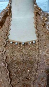 Set Kebaya Kutubaru Murah: Longtorso & Rok Lereng