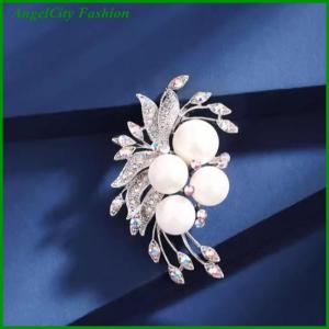 AngelCity Fashion Store Fashion Temperament Phoenix Tail Flower Pearl Brooches For Women Clothing Coat Accessries Gifts