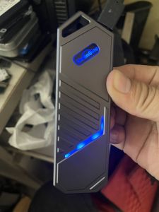 BOX UnionSine đọc SSD NVMe 10Gbps PCIe USB 3.2 Type-C vỏ nhôm nguyên khối - LED sáng RGB - xịn xò