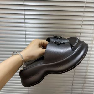 [Free Shipping] 2025 Summer New Style WomenS Thick-Soled High-Heel Slippers With One Strap Platform Height-Increasing Beach Shoes Wedge Heel Lazy Sandals