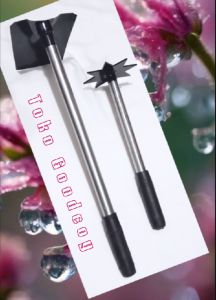 Cangkul Taman & Garukan Bintang