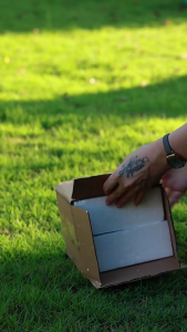 Creative Rocking Feline Planter Resin Swing Chair Design Decorative Flower Pot Fit for Modern Garden Weather Resistant