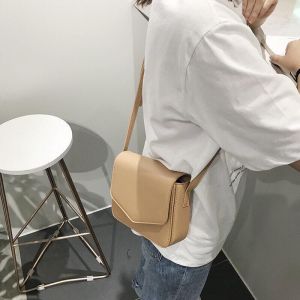 Hampers Set Tas Selempang Joyce - Gift box Kado Cewek Birthday Wisuda Wedding by Mocchiato