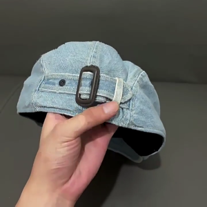 หมวกเบเร่ต์ทรงคนขับเรียบง่ายใส่ได้ทั้งชายและหญิงหมวกเบเร่ต์เด็กทำขนมปังหมวกช่างสีสำหรับเดินเล่นบนถนนหมวกใส่ถ่ายรูปเรียบ