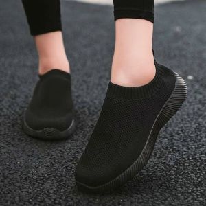 Best Sellers Women Korean Fashion Slip On All Black Walking Shoes Lightweight Breathable Casual White Rubber Shoes For Women On Sale