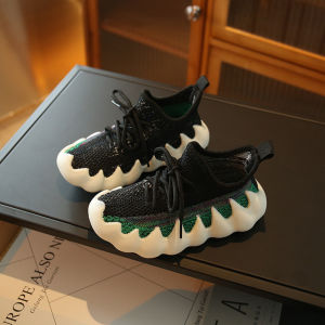 LHMoonlight รุ่นTOP🙏รองเท้าผ้าใบกีฬาเด็ก รองเท้าแฟชั่นเด็ก ๆ ที่ออกแบบด้วยลายสุดเท่ ระบายอากาศได้ดี ใส่ทั้งทีไม่มีอับชื้น พื้นนิ่มใส่สบายหนู ๆ จะพลาดได้เหรอ❤️‍🔥