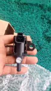 Idle Up Solenoid Valve for Toyota Corolla AE101 / AE111 / 4AFE / 5AFE 192000-3130 IACV
