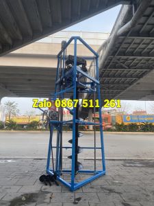 Máy khoan đất chôn trụ bê tông 15hp độ sâu 2m