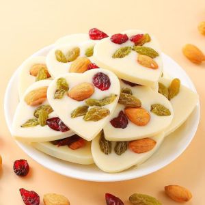 Bánh Sữa Chua Mix Hạt Dinh Dưỡng Ít Đường Vị Chua Ngọt Tự Nhiên Dễ Ăn Thích Hợp Cho Cả Nhà