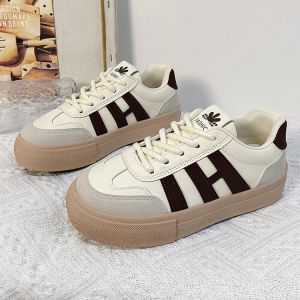 Murah Banget - Sepatu Sneakers Korean Style / Sport Shoes Elegan