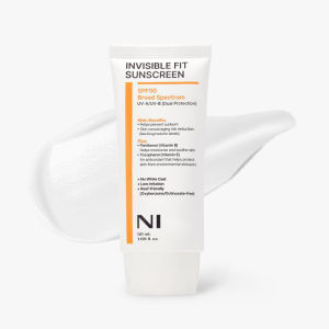 Facial cream for sensitive skin invisible patch suitable for use light and not heavy gentle and non-irritating