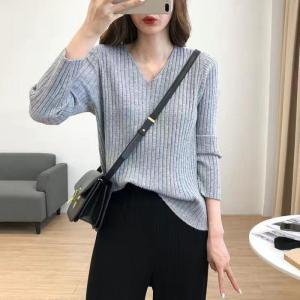 PM✿ Loose V-neck Long-sleeved Knitted Sweater Solid Color Top