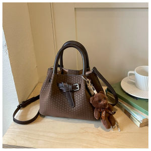 Summers popular versatile commuter bucket bag 2026 New single-shoulder bag crossbody bag womens bag fashion bag