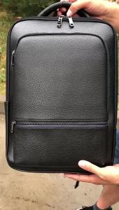 กระเป๋าเป้หนังแท้ระดับสูงใหม่สำหรับผู้ชาย กระเป๋าแล็ปท็อปธุรกิจ กระเป๋าเดินทางหนังวัว Hot