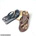 Dép nữ Bitis - Dép kẹp xỏ ngón quai vải đá tết, đế hoa xốp ép cao su 7cm DXW205600. 