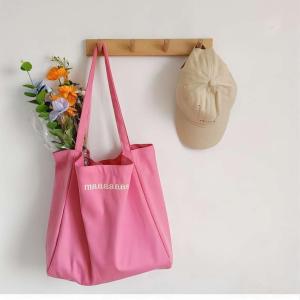 กระเป๋าผ้าแคนวาส ใหม่ร้อน สไตล์ญี่ปุ่นและเกาหลี กระเป๋าผ้าแคนวาส ความจุสูง แฟชั่น กระเป๋าสะพายผญ แฟชั่น