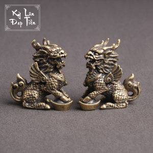 Tượng Đồng Thau Hình Kỳ Lân Chiêu Tài (1 Cặp) - Kích Thước: 4.0 x 3.9cm