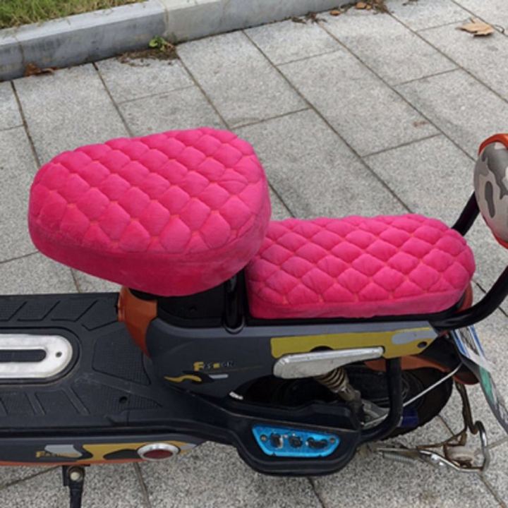 Bungkus%20Sadel%20Selis%20Model%20Wajit/Sarung%20Jok%20Kursi%20Sepeda%20Listrik%20Car%20Bicycle%20Universal%20Seat%20Cover%20Nyaman%20-%20Image%206
