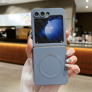 Kisscase Silicone lỏng Sang Trọng Mờ Gấp vỏ điện thoại Cho Samsung Galaxy Z Lật 6 5 4 3 5G Magsafe Không Dây Sạc da mờ Cảm Giác Chống-Mùa Thu vỏ lưng chống sốc Cho Galaxy Z Lật 6 5 4 3
