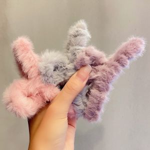 GẤP TÓC LỚN SẮC MÀU CHO NÀNG THÊM XINH