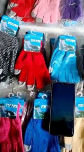 sarung tangan touchscreen dewasa pria dan wanita/SARUNG TANGAN HP-SARUNG TANGAN LAYAR SENTUH