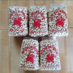 Kacang Mede Mete Cashew MENTAH/MATANG 500Gr/1.000Gr asli wonogiri termurah