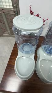 Manufacturers direct shipment of dog bowls and automaticwater dispensers 11L Multifunctional cat feeding bowl and dog food container