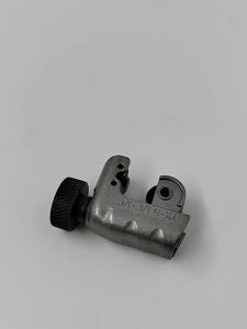 High hardness Copper Tube Cutter Rotary Pipe Cutters Stainless Steel Pipes Manual Tubes Cutting Tool