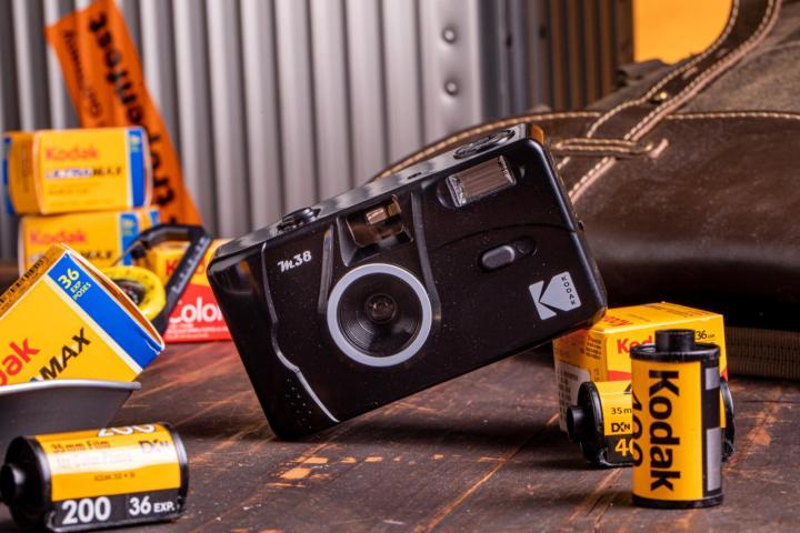 LZD%20Kodak%20M38%20-%20M35%20Upgraded%20Version%2035mm%20Roll%20Point-and-shoot%20with%20Flash%20Reusable%20Film%20Camera%20Non%20Disposable%20-%20Image%203