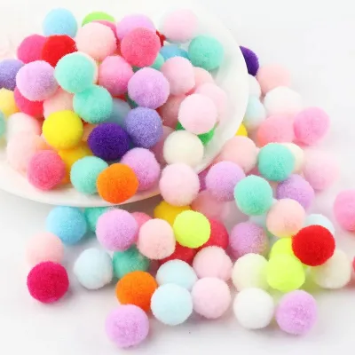 Cục Pompom dùng trang trí sản phẩm decor