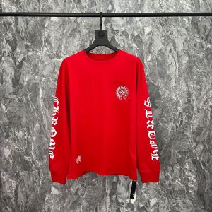 เสื้อยืดแขนยาวคอกลมสีแดงรุ่น Limited Edition ของ Chrome Hearts รุ่นใหม่สำหรับฤดูใบไม้ร่วง สวมใส่สบาย เหมาะสำหรับทั้งชายและหญิง