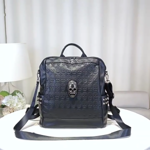 Skull Backpack for Men and WomenFashionable PU Leather Shoulder Bag with Adjustable Strap for Daily Commute and Travel