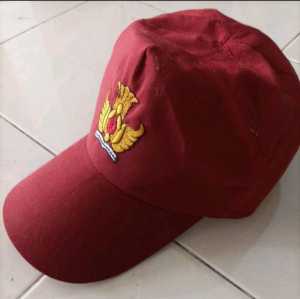 TOPI SEKOLAH SD MERAH POLOS KRETEK | TOPI ANAK SEKOLAH PEREKAT BORDIR