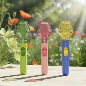 Portable Insect Catcher with 6x Magnifying Glass Handheld Insect Trap for Children Multifunctional Insect Display Gifts