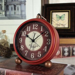 xpkQ Retro Red Electronic Alarm Clock Metal New Creative Living Room Study Desktop Clock Ornaments Student Wake-up Artifact Q8H3K