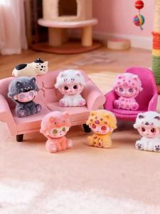 AU Sản phẩm mới: Mèo con Momo ngồi nhung hạt đáng yêu   Đồ trang trí thủ công mỹ nghệ resin mô hình sáng tạo đồ chơi trendy vật trang trí để bàn.