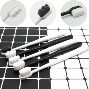 Combo 8 bàn chải đánh răng 2in1 set 8 bàn chải than tre hoạt tính thiết kế đa năng tích hợp đầu cạo lưỡi ở đuôi bàn chải
