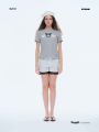 (จัดส่งภายใน35-60วัน) STYLIST | KUROMI Edition - Regular Tee Triple Heart Grey เสื้อยืดพอดีตัว คุโรมิ. 