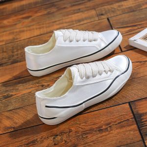 Spring new low-cut track and field canvas shoes female students Korean version of Joker leisure ins Japanese shoes